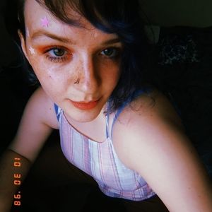 Meet your Posher, Mae